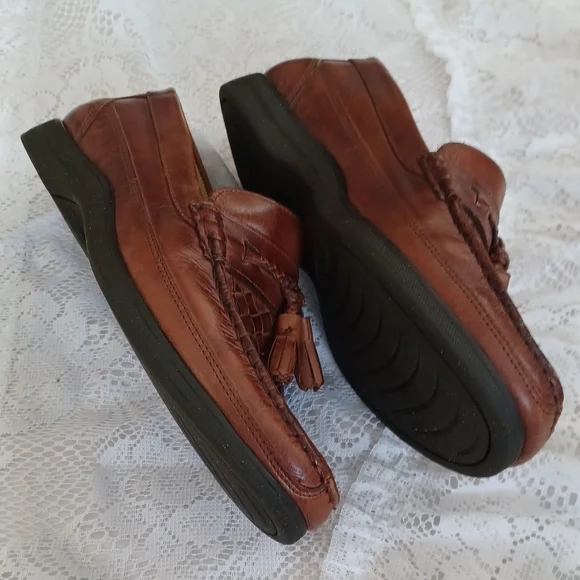Florsheim Mens Brown Leather Tasseled Loafers Size 8.5D K1837 1 03 - Picture 4 of 7